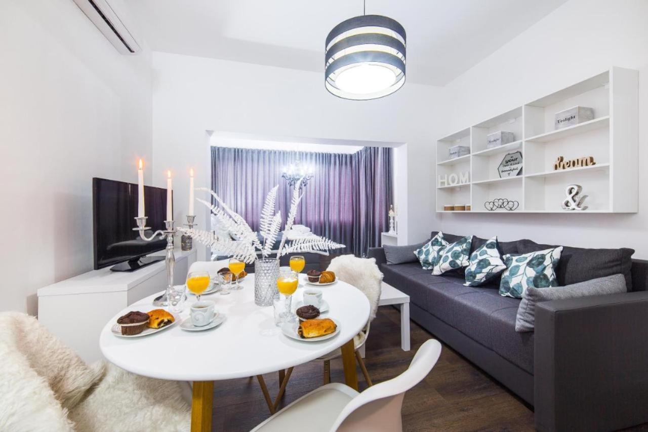 Ipm Apartments Kastela Bagian luar foto