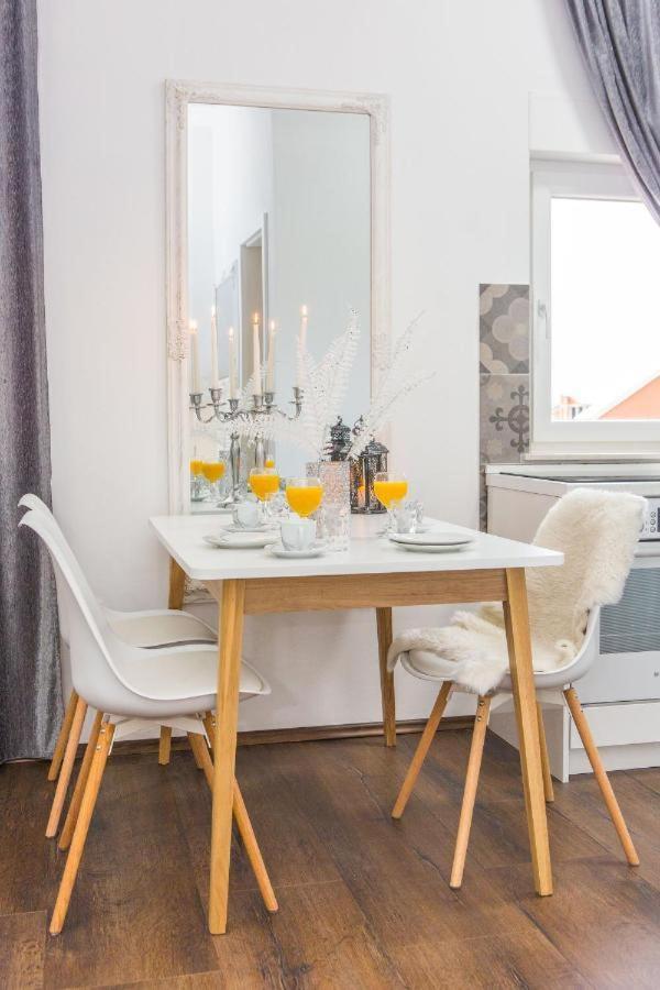 Ipm Apartments Kastela Bagian luar foto