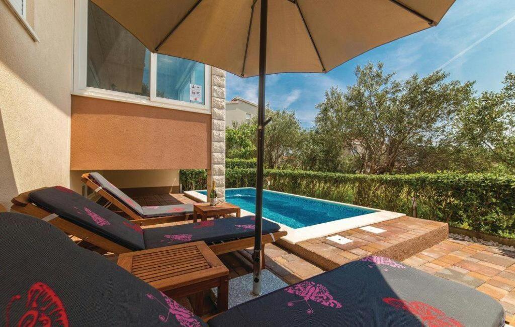 Ipm Apartments Kastela Bagian luar foto